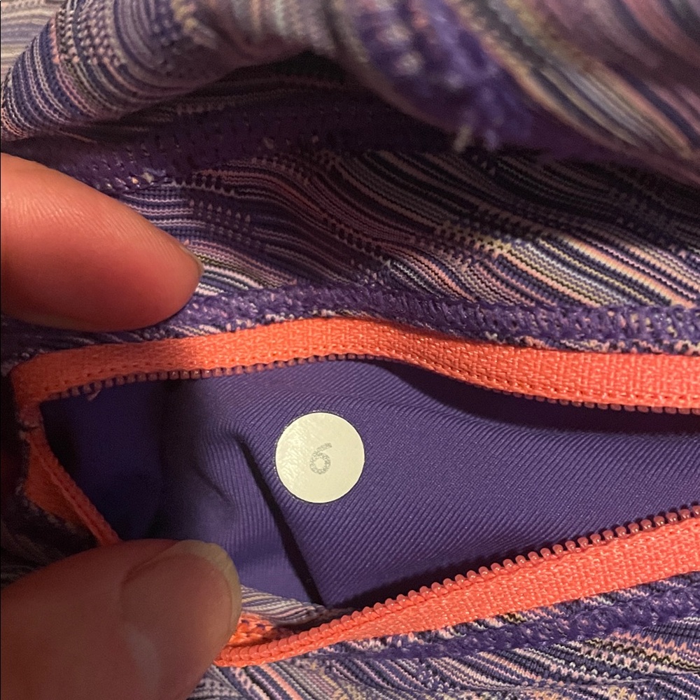 Lululemon Crops - Picture 4 of 4